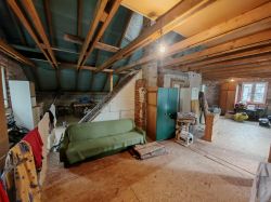 Instalacja elektryczna na poddaszu bez ścian działowych – jak rozmieścić koryta 40x60?