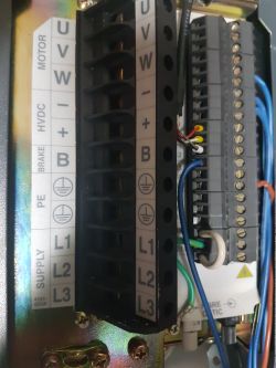 DPL Falownik ME-22.5 Praca tylko na jednej fazie czy jest możliwa? w lewo i pra