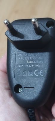 Spadek siły sygnału na multipleksie - zasilacz antenowy bez wpływu