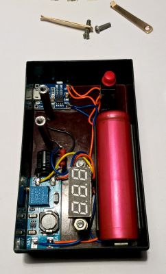 Zener voltage measuring instrument. Zener voltage measuring instrument.