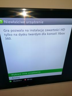Dlaczego nie mogę zainstalować gry z Xbox 360 na pendrive-ie? Pojawia się błąd.
