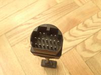 Mazda Demio 2001 - Połączenie ze skrzynką diagnostyczną