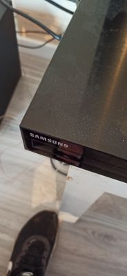 - Jak podłączyć Tv Toshiba 26EL833G z kinem domowym Samsung HT-J4530