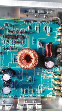 Czy warto kupić wzmacniacz Fenton SPL-4150 600W? Opinie i specyfikacja