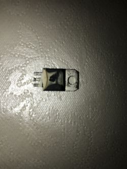 Dimmer HY-3360B - Ciągłe świecenie źródeł światła i brak reakcji na regulację potencjometrami