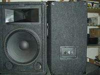 Eleganckie satelitki na Eminence DeltaPro15'' + B&C DF12 Eleganckie satelitki na Eminence DeltaPro15'' + B&C DF12