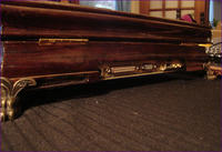 Laptop w stylu steampunk - ciekawa obudowa