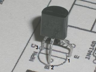 Identyfikacja tranzystora C90 1 C515 w ładowarce USB HW-B0504 5V 1A
