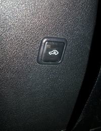 Identifying Mysterious Glowing Diode in Side Pillar of Passat: Purpose and Placement