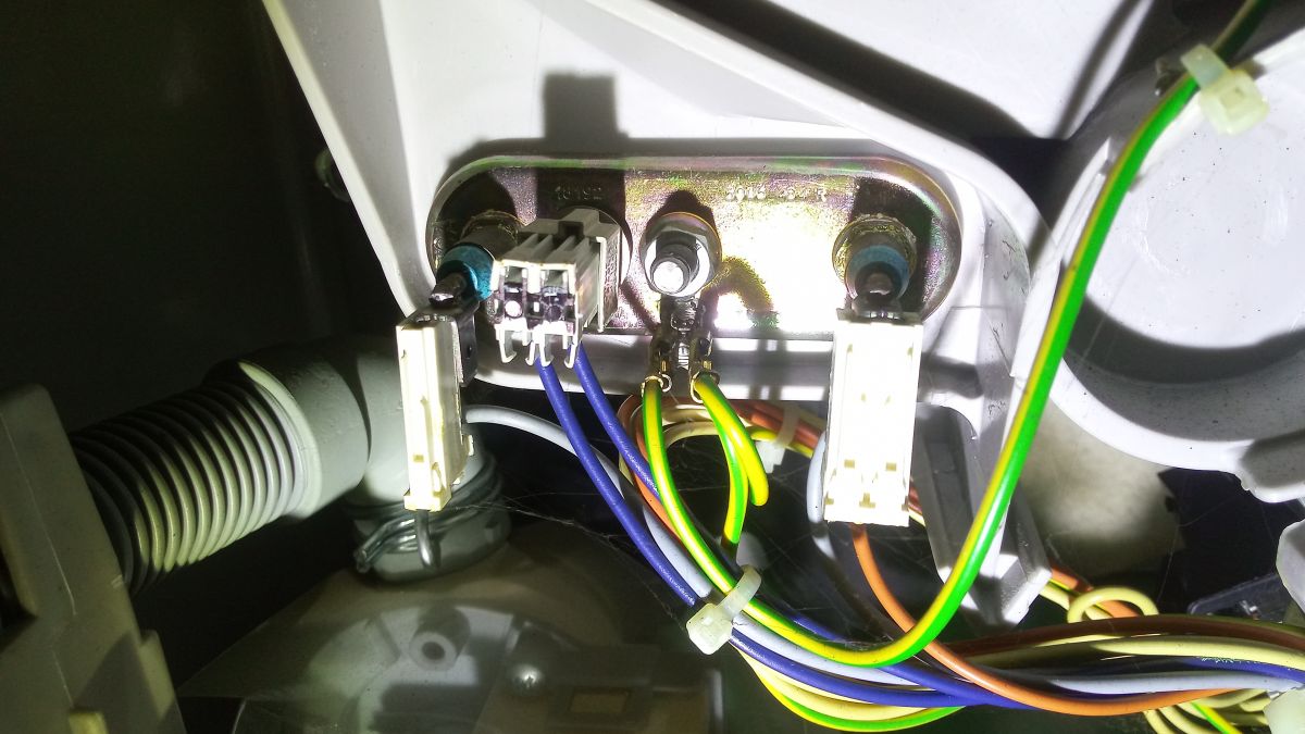 [Rozwiązano] Electrolux EWC 1350 jak naprawić pralkę problem z