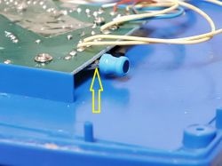 Lexibook Junior LJC100PO - Demontaż w celu zdiagnozowania wyłącznika głośnika.