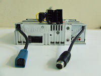 Czy da się podłączyc subwoofer do radia?