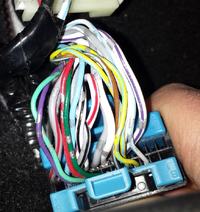 Mazda Bose - cicho grające głośniki w jednych drzwiach