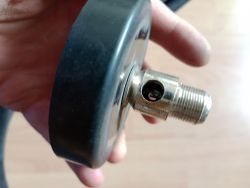 Jak naprawić urwany kabel od anteny?