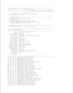 Zrzut ekranu z programu CrystalDiskInfo pokazujący szczegółowe informacje o dysku twardym.