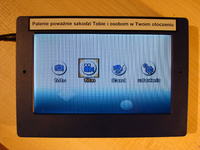 Jak obsługiwać ramkę Digital Photo Frame bez pilota?