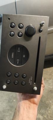Opel Vectra C 2002 - jak odzyskać kod do radia po odłączeniu akumulatora? Opel Vectra C 2002 - jak odzyskać kod do radia po odłączeniu akumulatora?