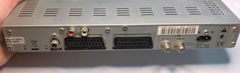 Interior of the old Polsat digital decoder Echostar DSB-717