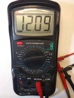 Bardzo tani Mini Multimetr DT83B - Test / Recenzja / Opis Bardzo tani Mini Multimetr DT83B - Test / Recenzja / Opis