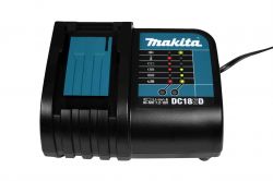 Ładowarka Makita DC18SD do akumulatorów Li-ion i Ni-MH z panelami świetlnymi.