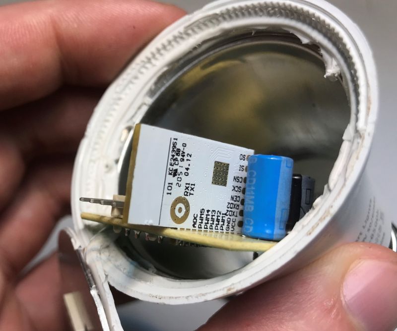 How much does Tuya's Wi-Fi controlled LED lamp heat up? Changing the firmware and extending the life