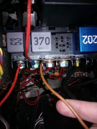 audi/A6/C5 - Otwierające się szyby tylko na otwartych drzwiach