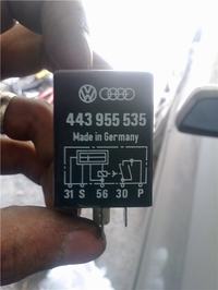 Audi 80 1.9tdi - Schemat przekaźnika 443 955 535 spryskiwaczy reflektorów