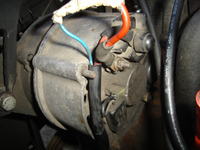 Golf mk2 1.8RP - dziwne działanie pompy paliwa przy włączaniu świateł