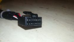 Gdzie kupić wtyczkę 2x2, 2x5 do radia samochodowego? Zdjęcia w linkach