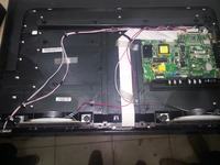 Toshiba .TORNADO LED 32ED3030 damp flash+eeprom