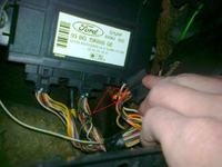 Mondeo MK1 - brak reakcji kontrolki przy kodowaniu pilota centralnego zamka