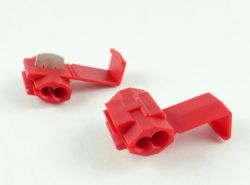 Dodawanie kamery cofania i czujników tylnych: Jak bezpiecznie łączyć z instalacją?