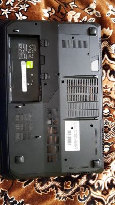 MSI GT70 2PC Dominator - undervolt grafiki GTX 870M - obniżenie temperatury.