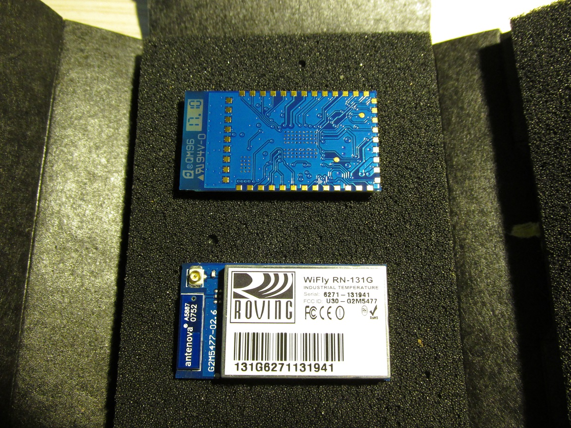 [Sprzedam] Moduły WiFi (WiFly RN-131G) i GSM (SIM600).