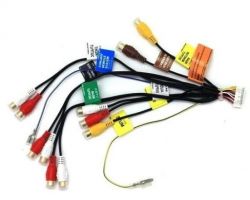 Pioneer AVIC-F710BT - Czy można podłączyć wzmacniacz 4-kanałowy?