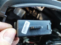 Toyota Rav 4/III 2009 ben. 2,0 - Nie działa alarm po wymianie akumulatora