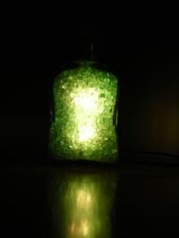 Nieco inna lampka RGB - kostki szklane w karafce