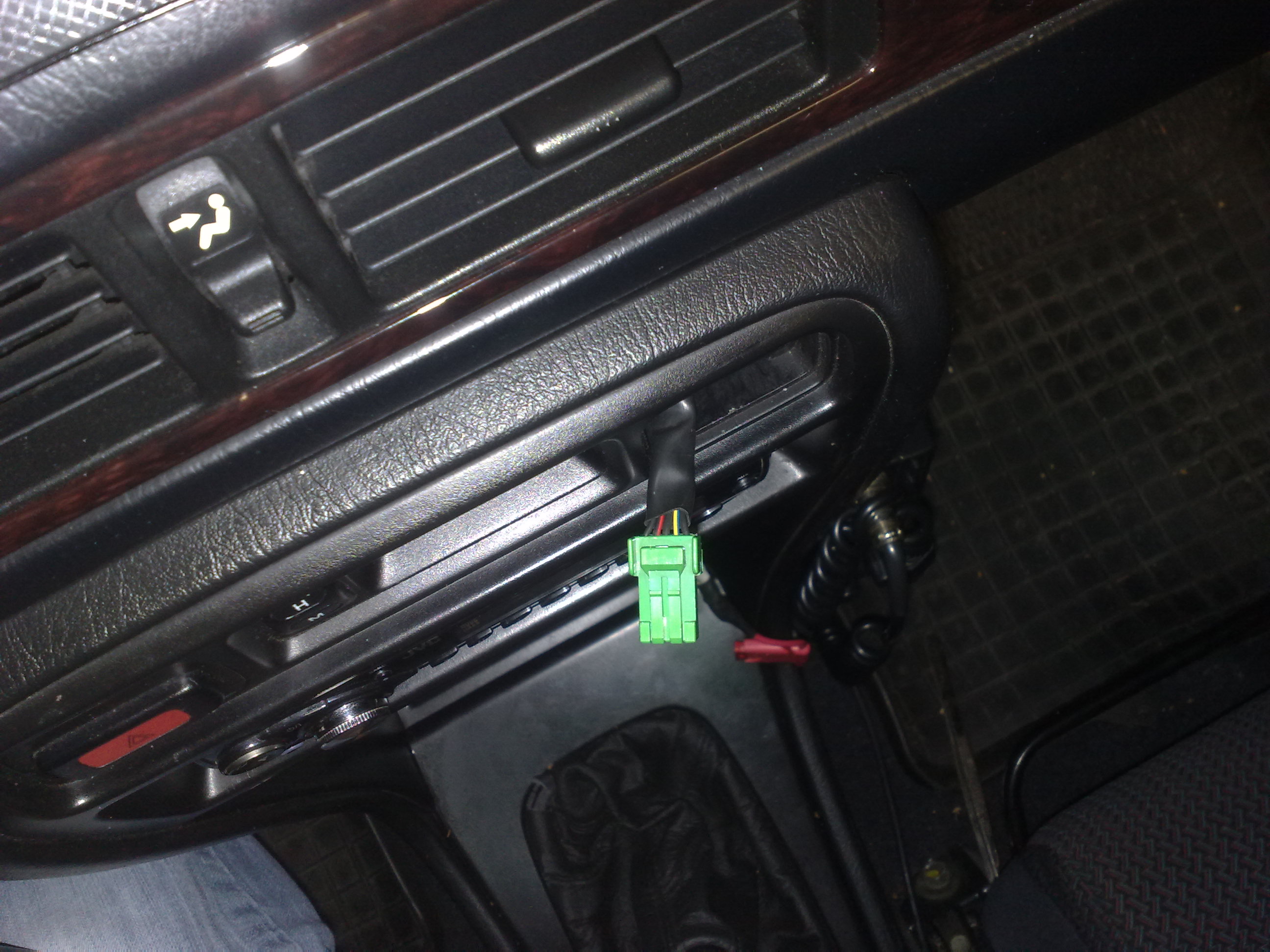 Honda Civic 5D Podgrzewane lusterka, podłączenie pod szyby.