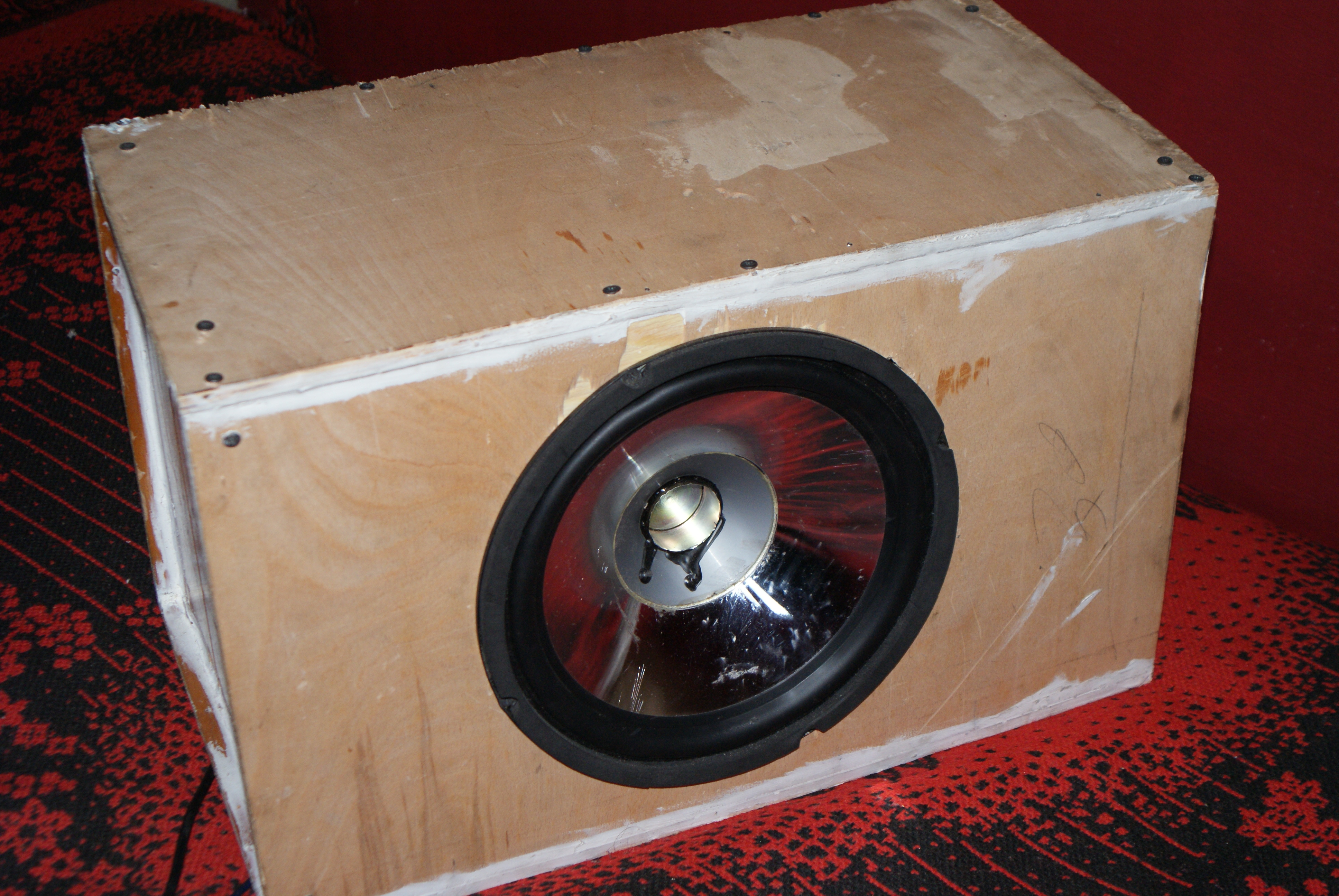 Twardysub DIY subwoofer elektroda.pl