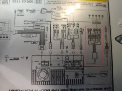 Jak podłączyć Tube z wzmacniaczem do radia Zenec ZE-NC2041D?