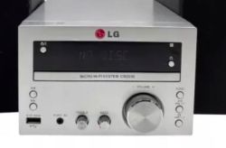 Panel frontowy miniwieży LG CM2030 z wyświetlaczem NO DISC