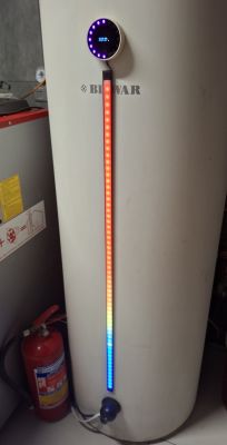Podgrzewacz wody z wizualizacją temperatury LED i wyświetlaczem OLED