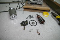 Awaria rozrusznika w pojeździe z silnikiem 72 ccm na zawodach w Holandii