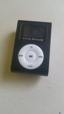 MP3 nie wykrywa dysku w Mój komputer, ale jest w Zarządzanie dyskami