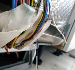 Dishwasher Beko DIN28221 - error E02, it fills with water and does not start