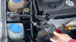 Golf 1,8t - nierówna praca, rzuca silnikiem tylko jak zimny, lekko szarpie