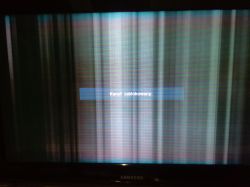 Samsung LE32B450C4W - pojawające się białe pasy Samsung LE32B450C4W - pojawające się białe pasy