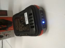 Black + Decker, akumulator do elektronarzędzi i powerbank w jednym Black + Decker, akumulator do elektronarzędzi i powerbank w jednym