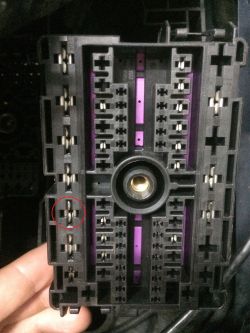 Opel Astra J, 1.4T - Wentylator chłodnicy nie działa na pierwszym biegu.