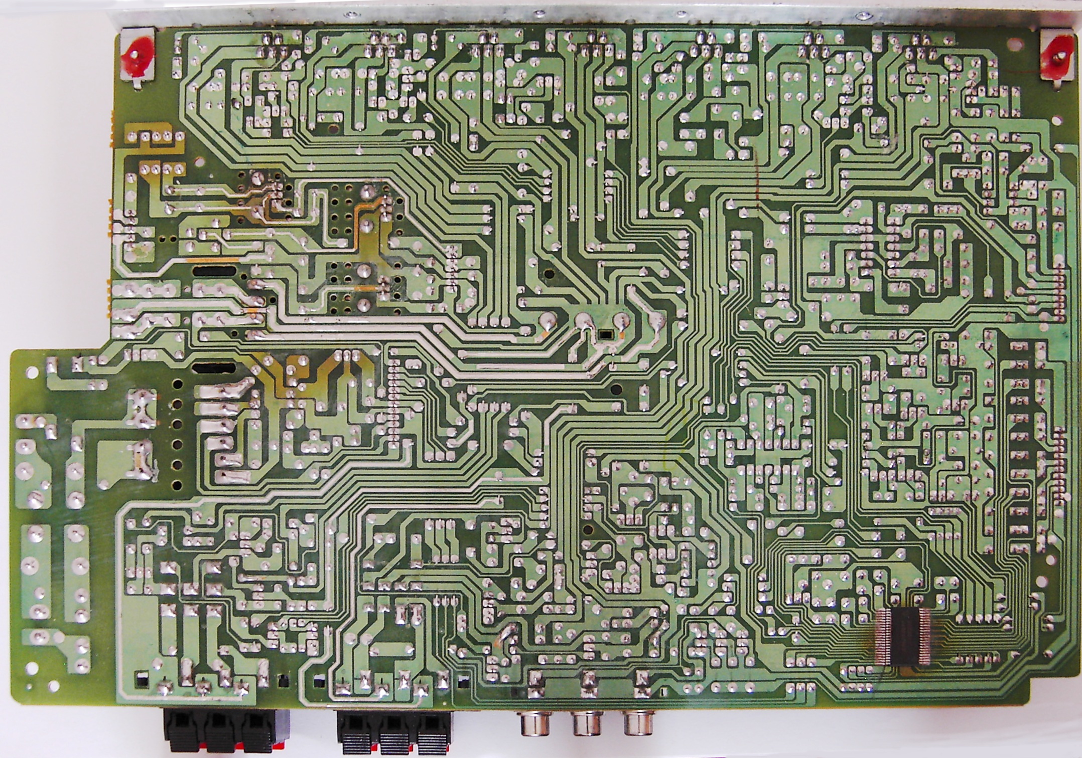 CAT CS-907 - Amplituner CAT CS-907 głośnik centralny nie gra.